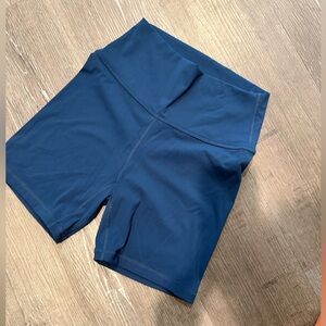 High-Waist Navy Active Bike Shorts - Women